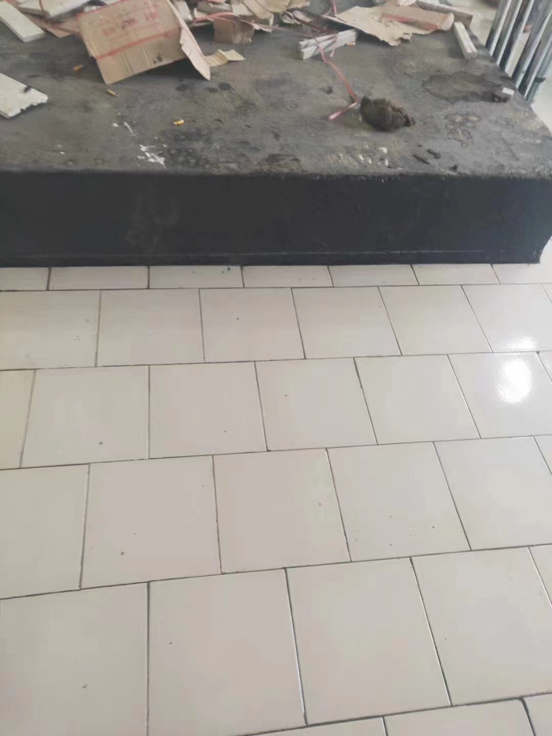 準確選擇一款適用的耐腐蝕膠泥，可以充分延長(cháng)設施或者設備的使用壽命